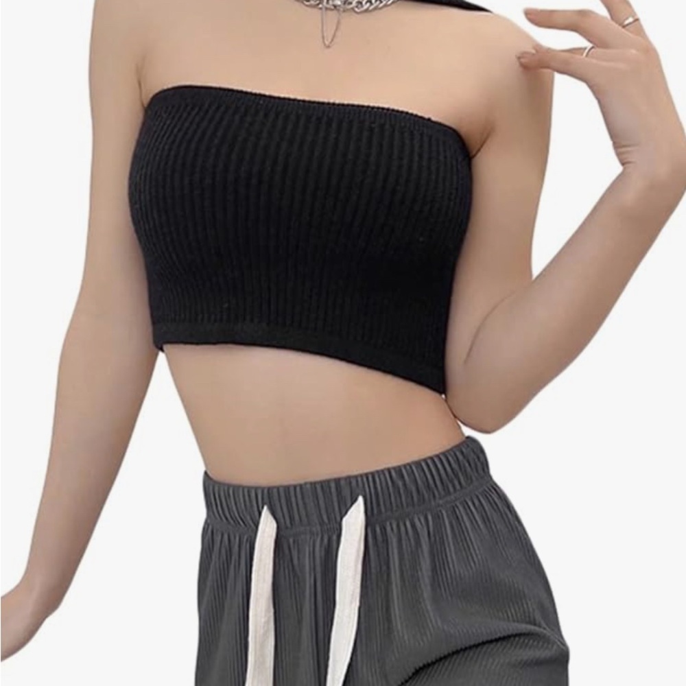 Cider Ribbed Knit Cropped  Top in Black Size L New With Tags